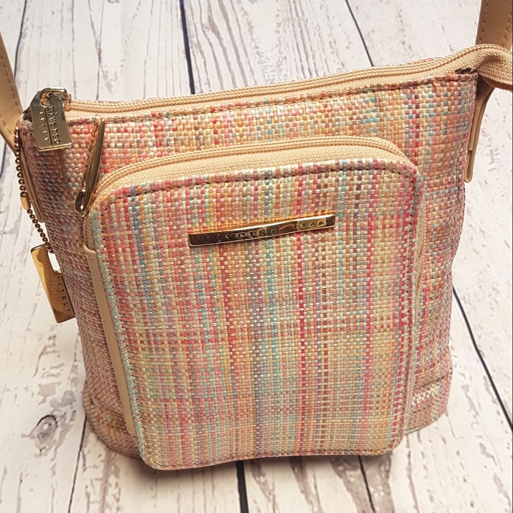 NWOT Diverso Italy crossbody bag